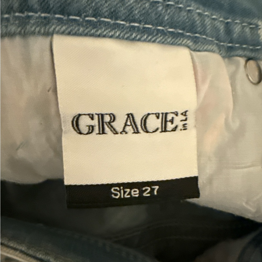 Grace Jean Shorts with Distressed Hem Turquoise and Pink Embroidered 27 - Picture 4 of 5